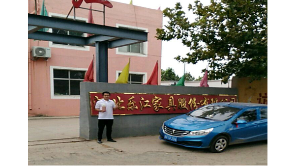 河北乐江家具稳定与一哥海绵喷胶稳定合作，共同开启造椅之旅